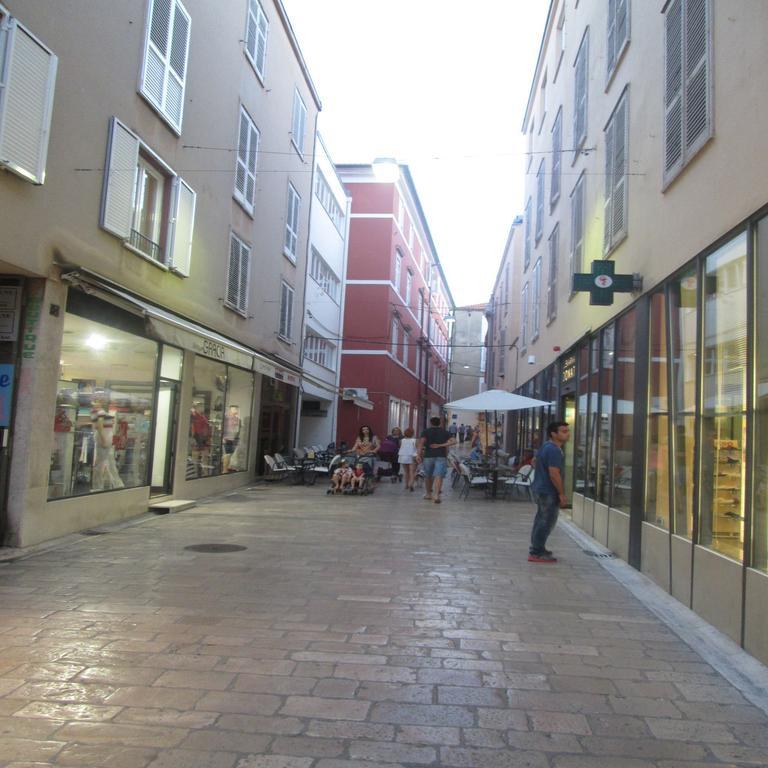 Guest House Marija Zadar Exterior foto